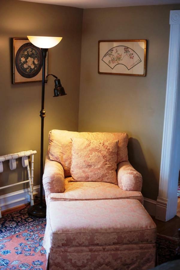 The Red Lantern Inn Low Moor Bagian luar foto